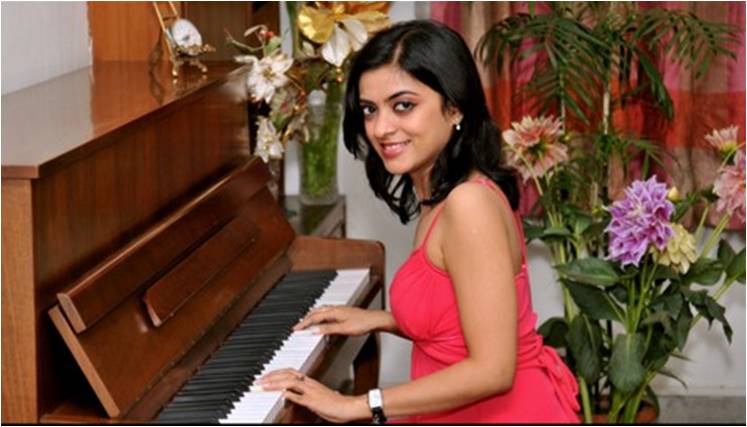 piano players Ashdod Israel